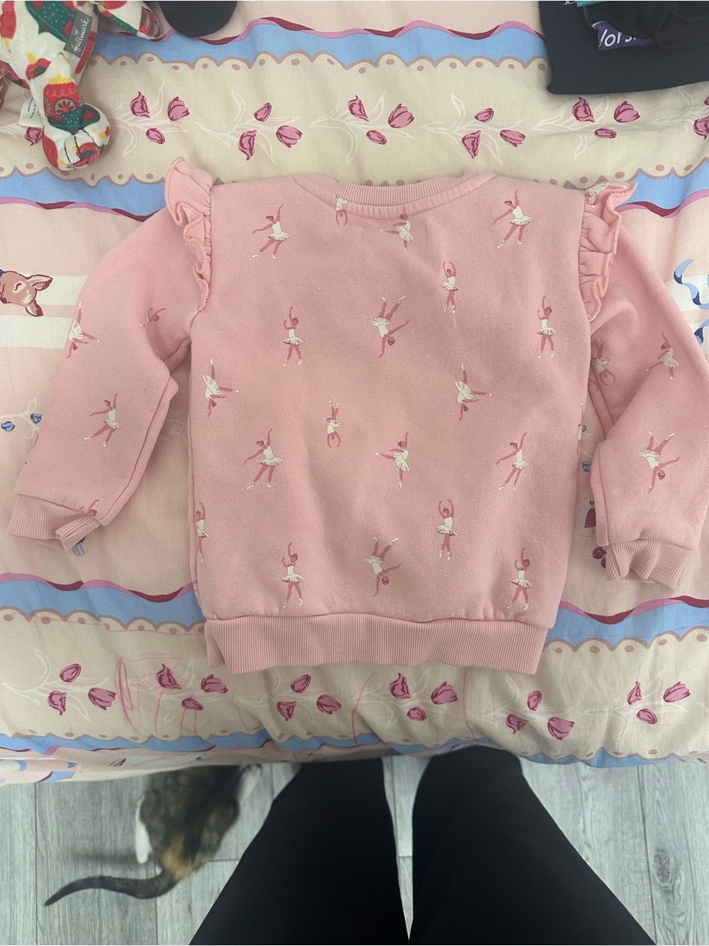 Adventurewear 360 Ballerina Print Crew Neck Long Sleeve Sweatshirt & Jogger Set